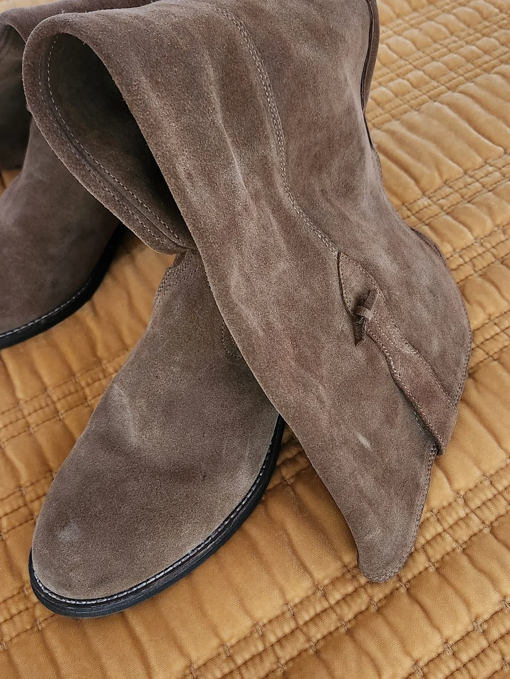 Women's, Brown Suede Over The Knee-High Boots. Size US 9.